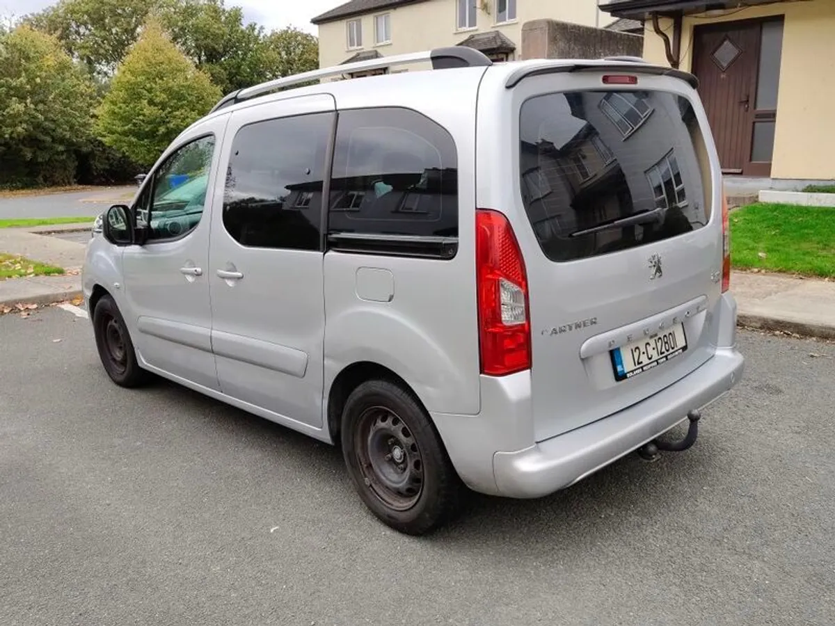 2012 Peugeot Partner Tepee - Image 4