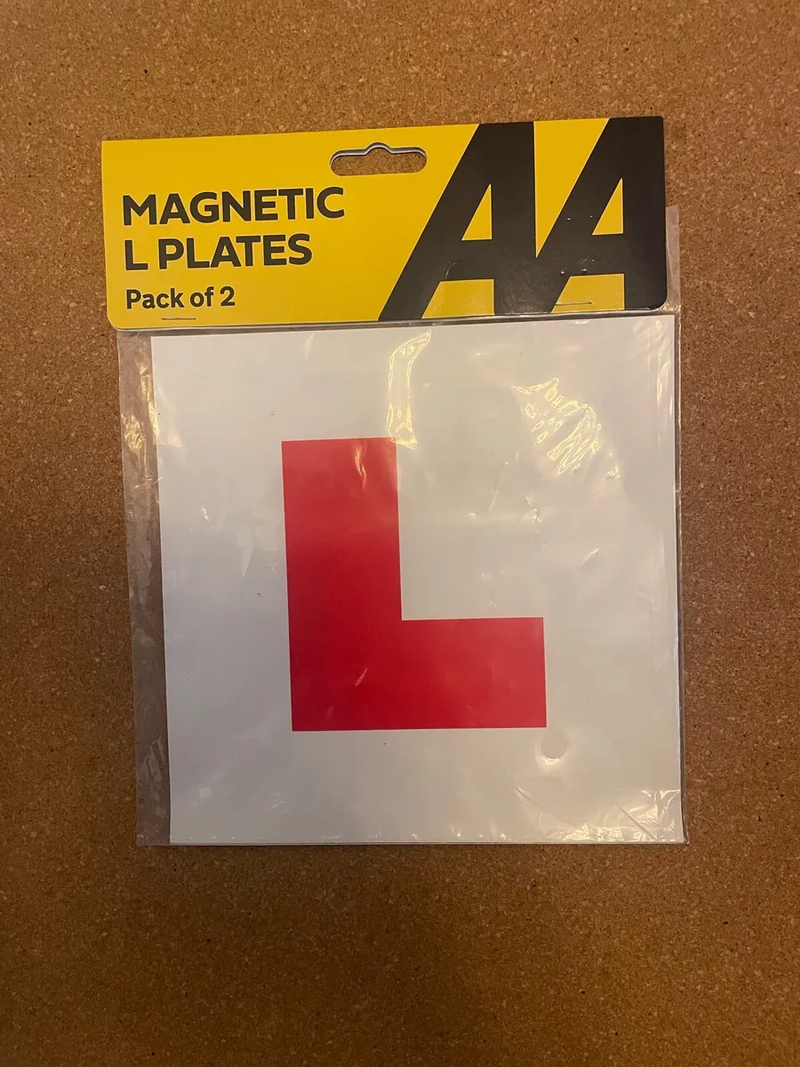 AA Magnetic L plates - Image 1