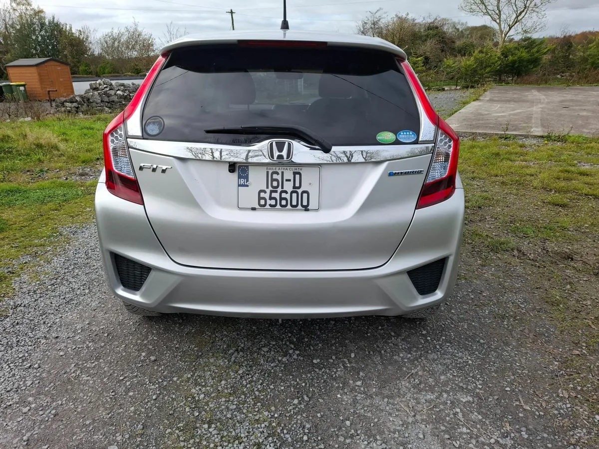 Honda Fit 2016 - Image 3