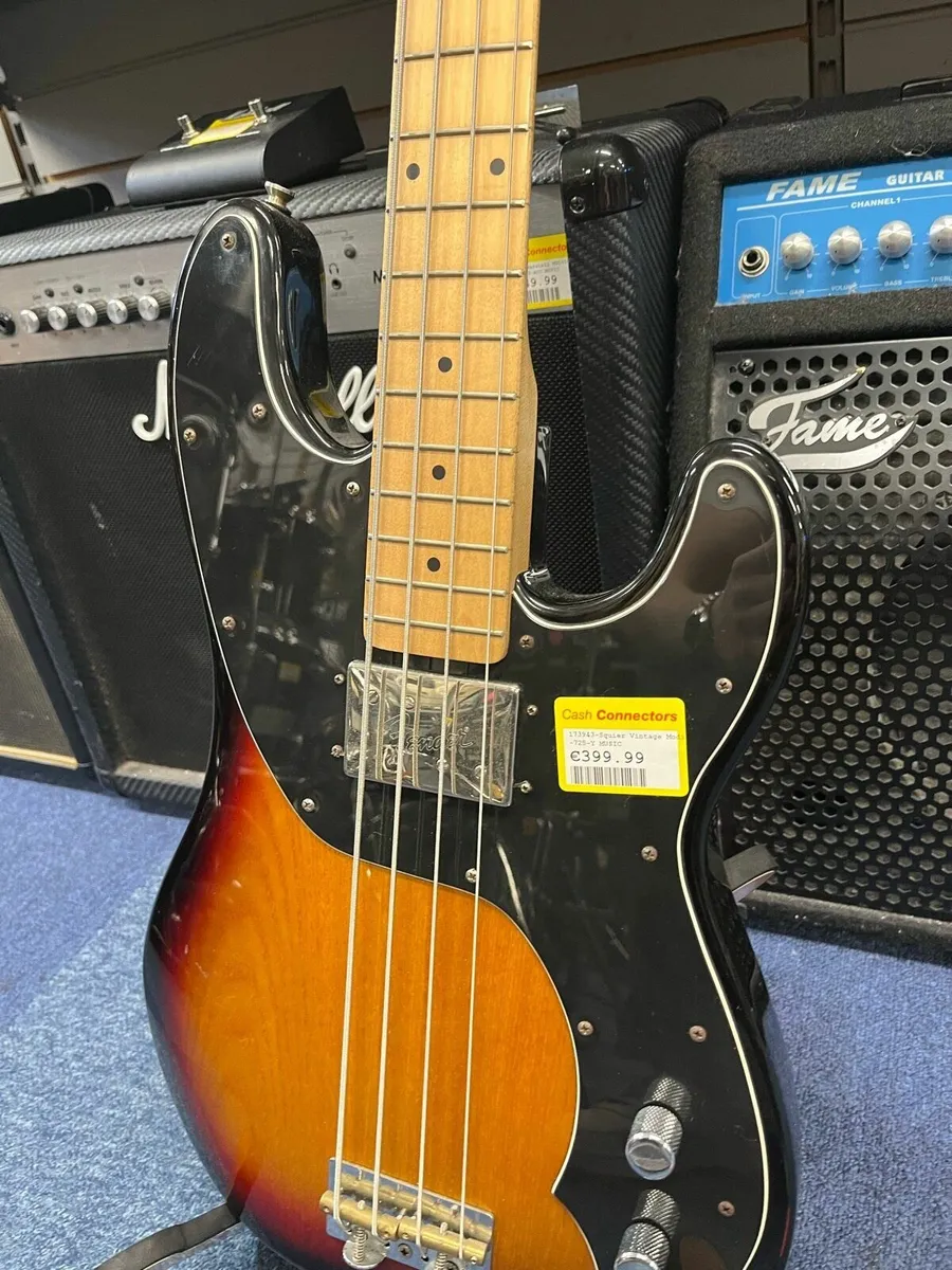 Squier Vintage Modified Bass - Image 1