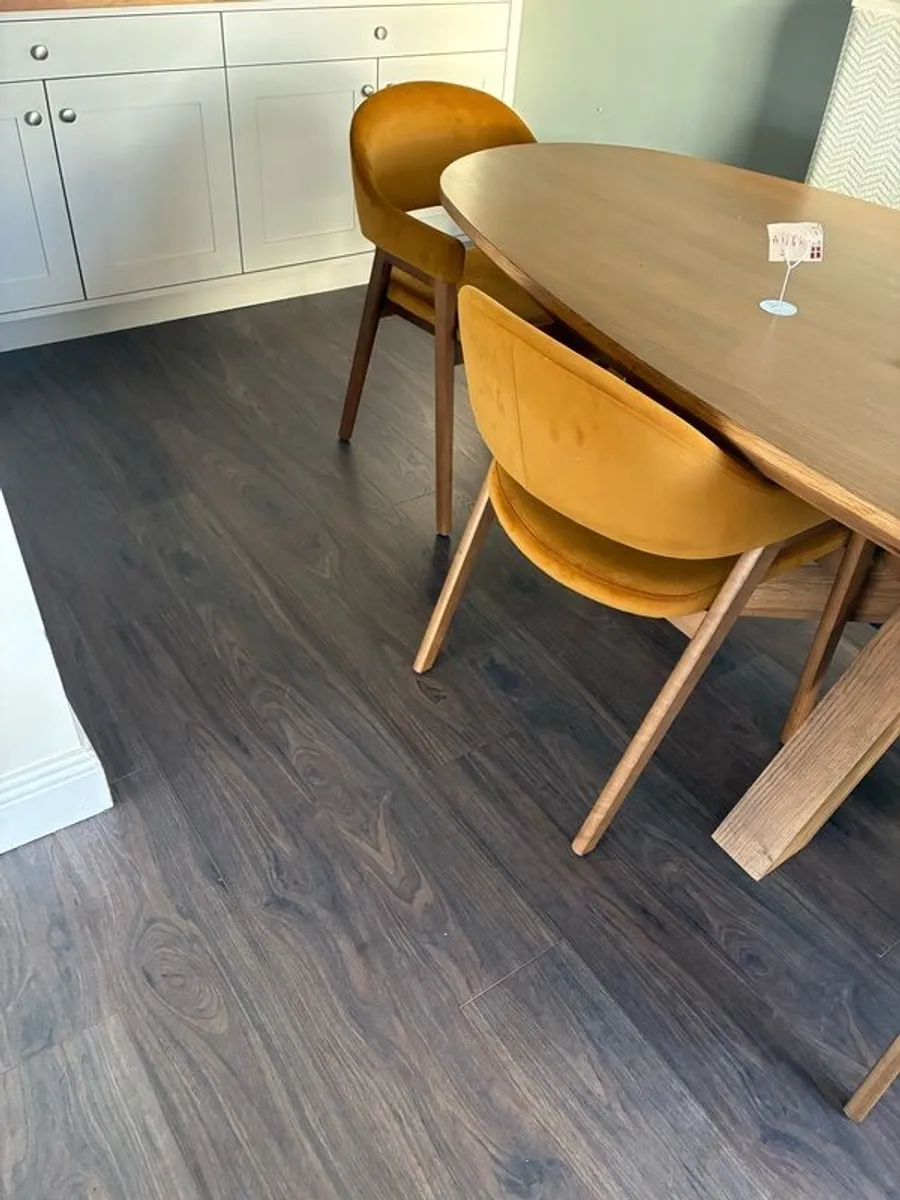 Laminate Wood Flooring  - short planks - 8mm depth - Image 3