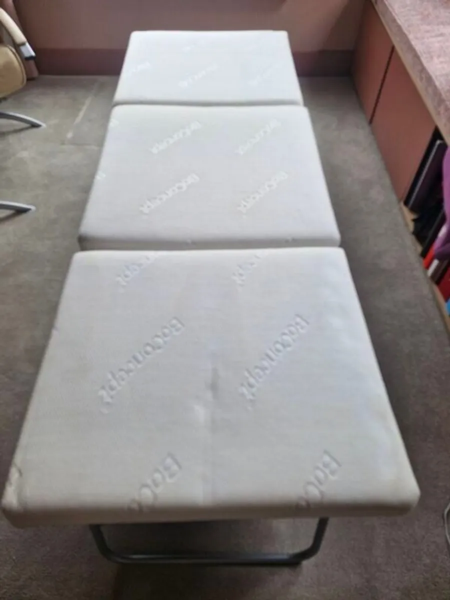 Single sofa bed - Image 2