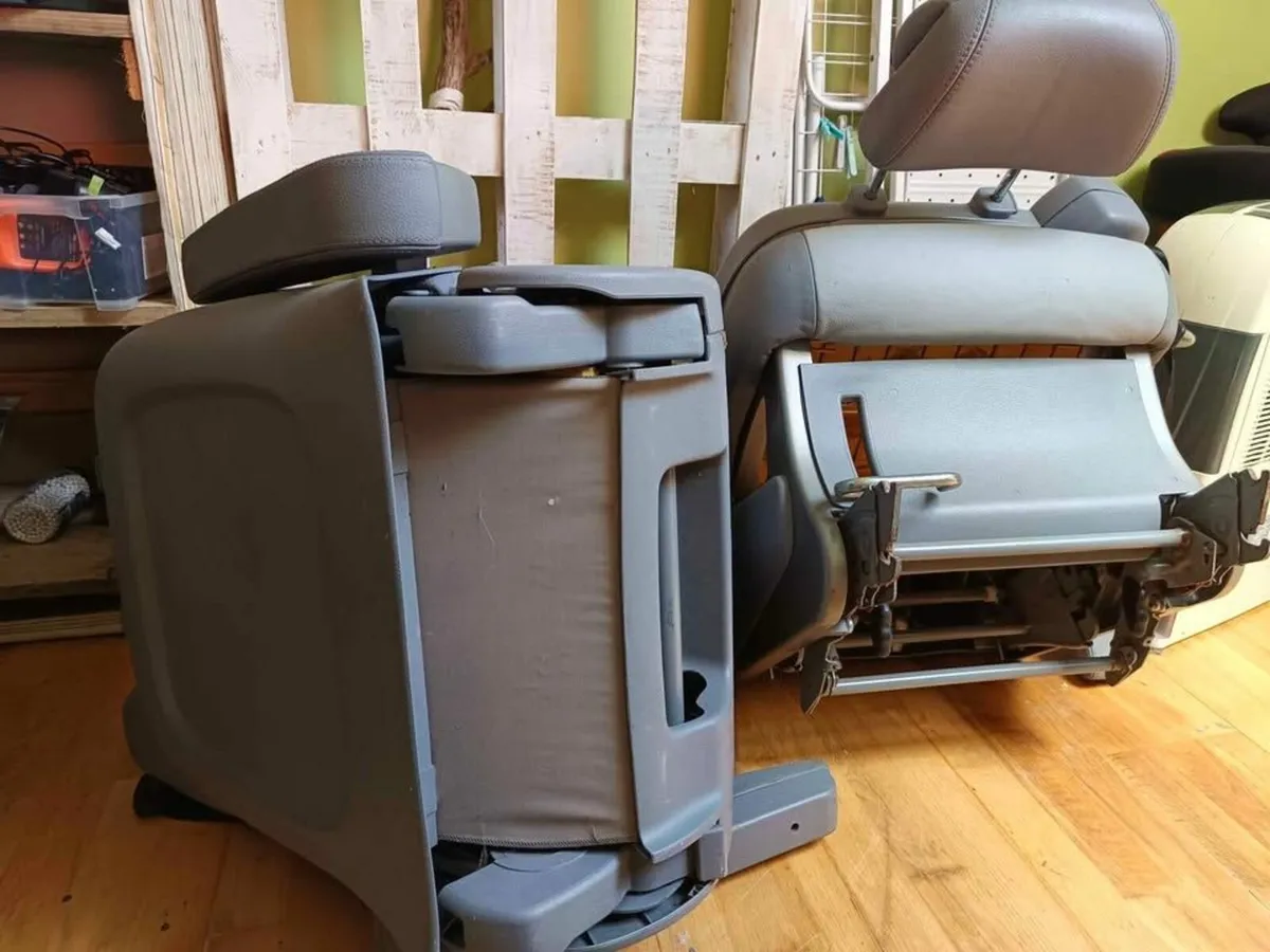 Mercedes Vito/Viano 2 seats- campervan - Image 4