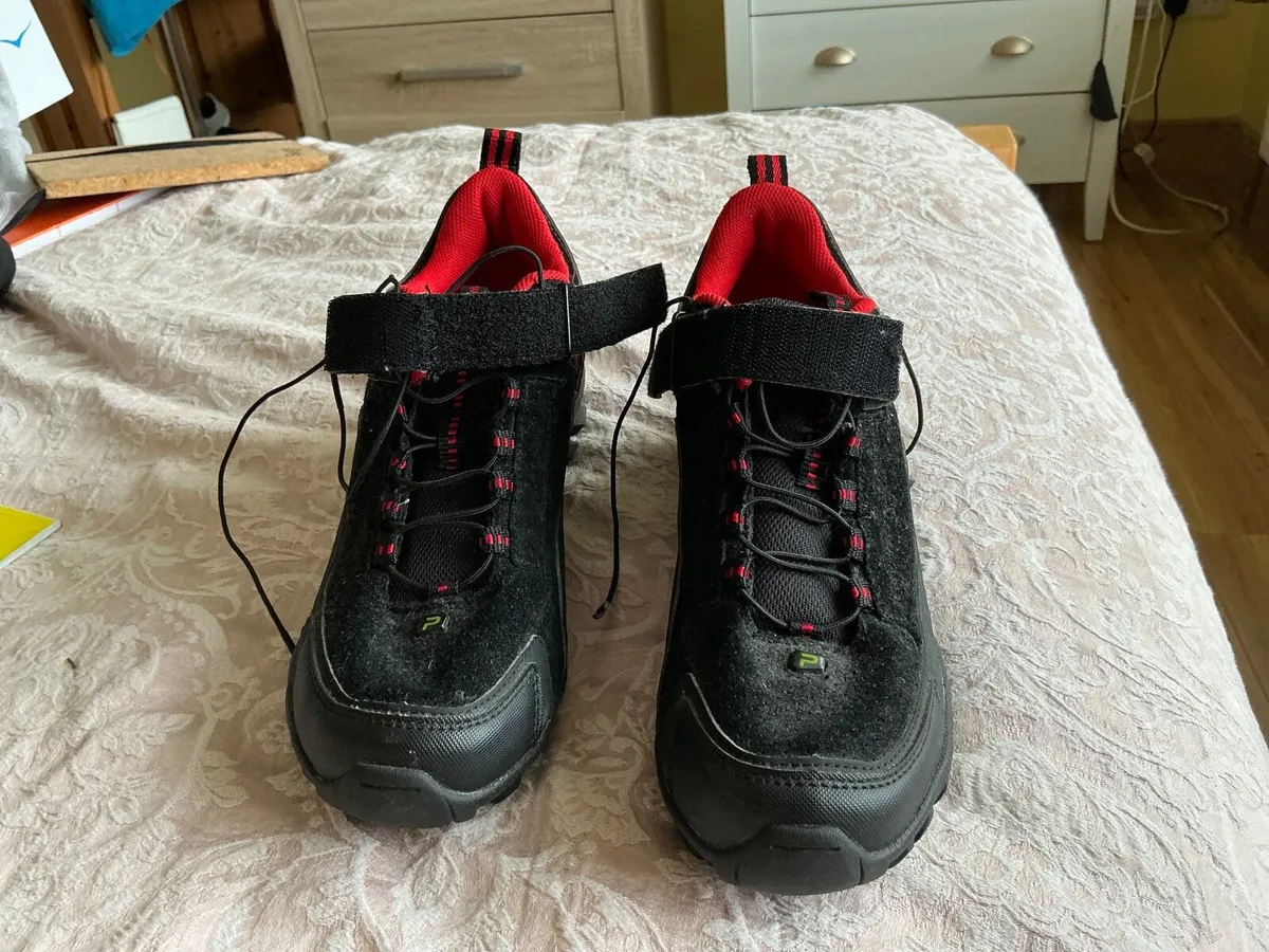 Polaris Cycling Shoes size 42 - Image 2