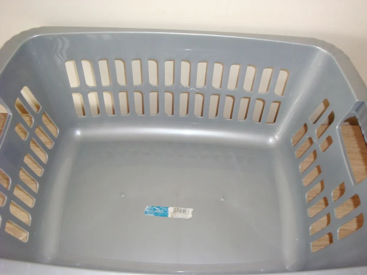 Laundry basket - Image 4
