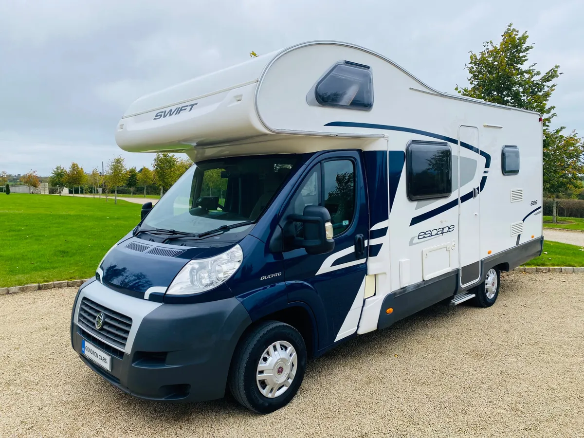 2011 SWIFT ESCAPE 696 R.H.D MANUAL 6 BERTH - Image 1