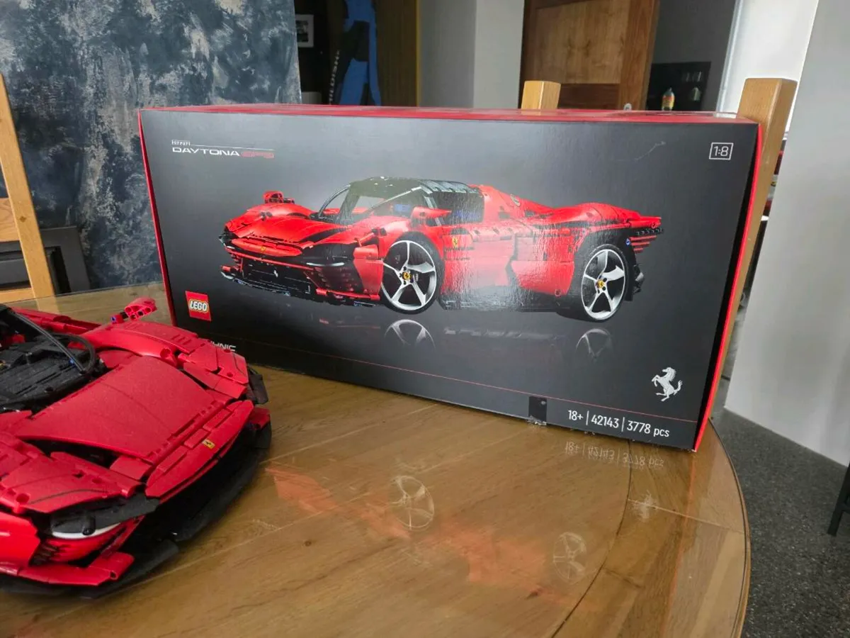 Lego Farrari daytona SP3. - Image 1