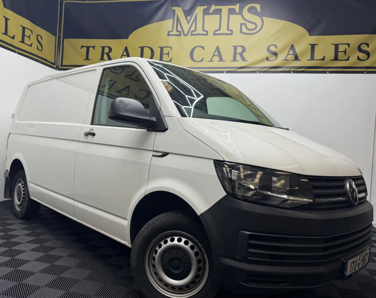 2017 Volkswagen Transporter - Image 1