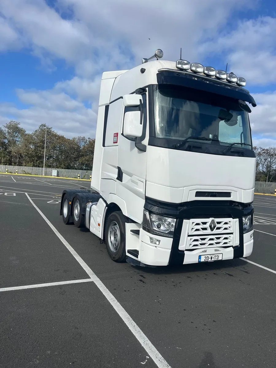 Renault T520 High 2020 Full Air - Image 1