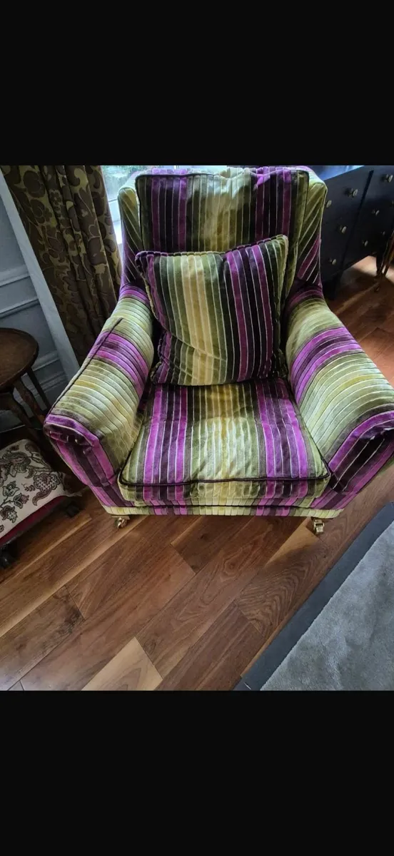 Suite of Furniture - Image 3
