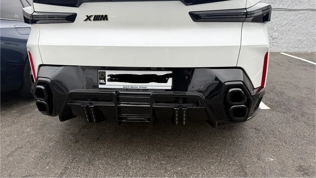 Original BMW XM Bumper - Image 3