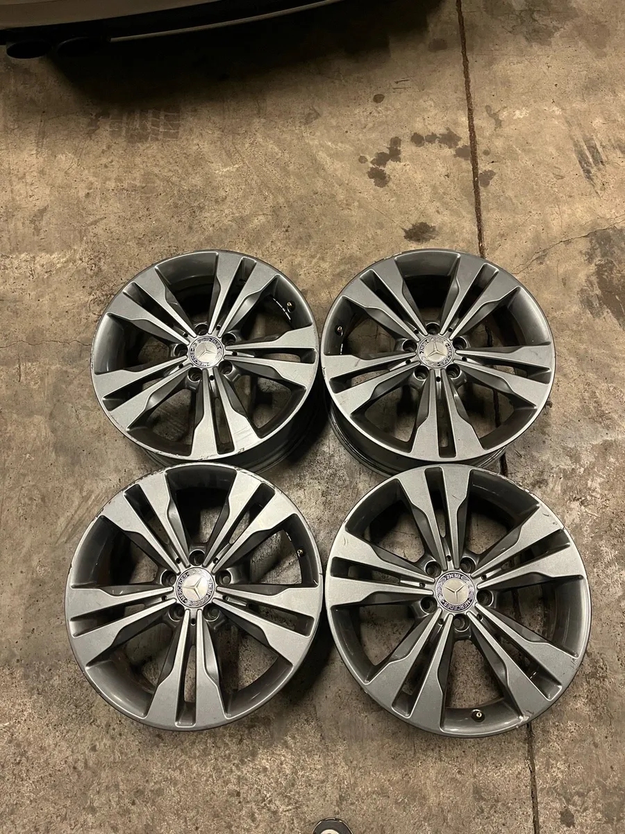 Mercedes alloys for sale - Image 4