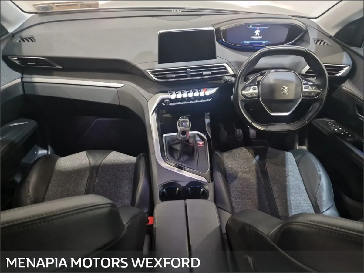 Peugeot 5008 1.5 Bluehdi 130bhp Allure 7 Seater - Image 3