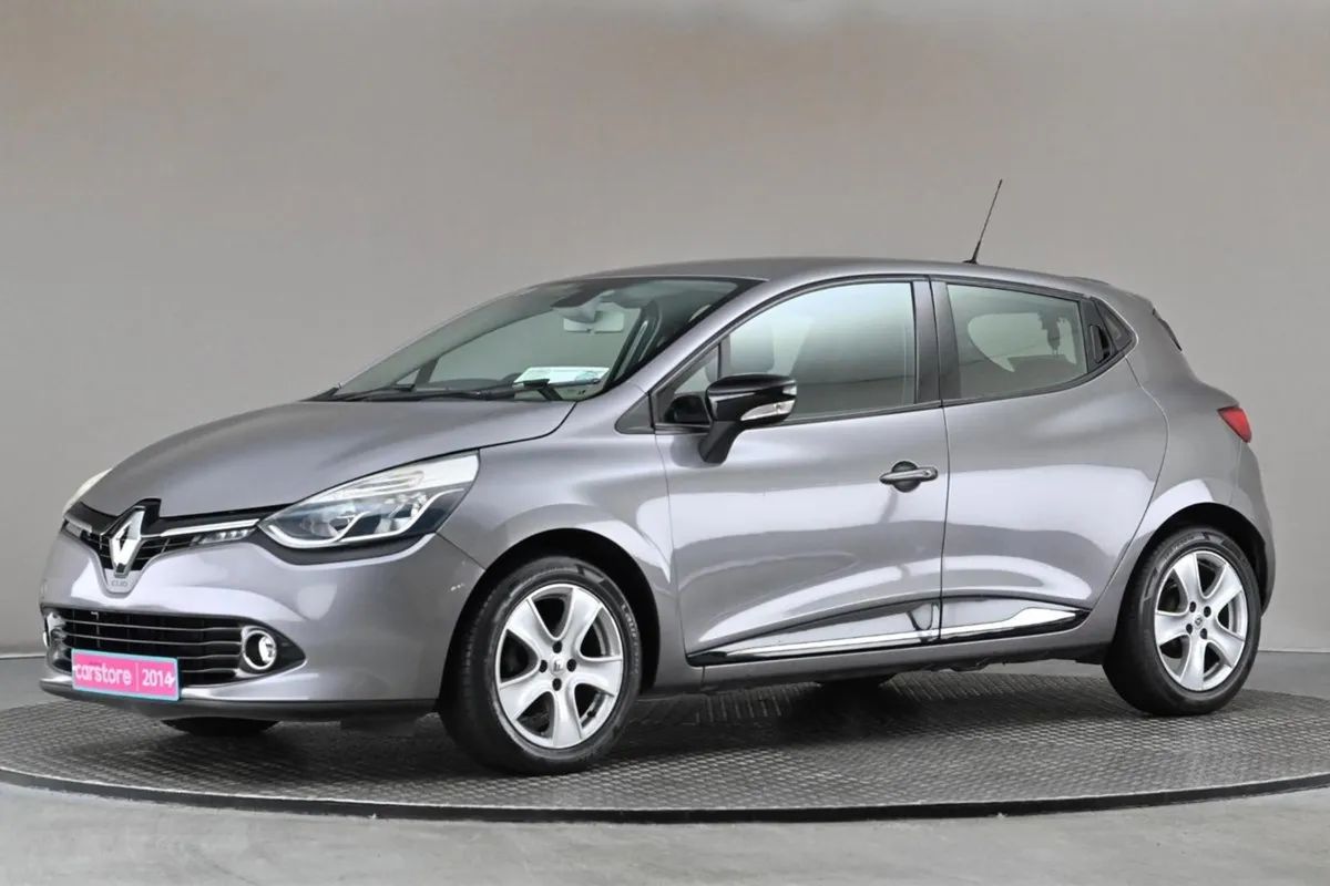 Renault Clio 1.2 16V 75bhp Dynamique  5spd - Image 4