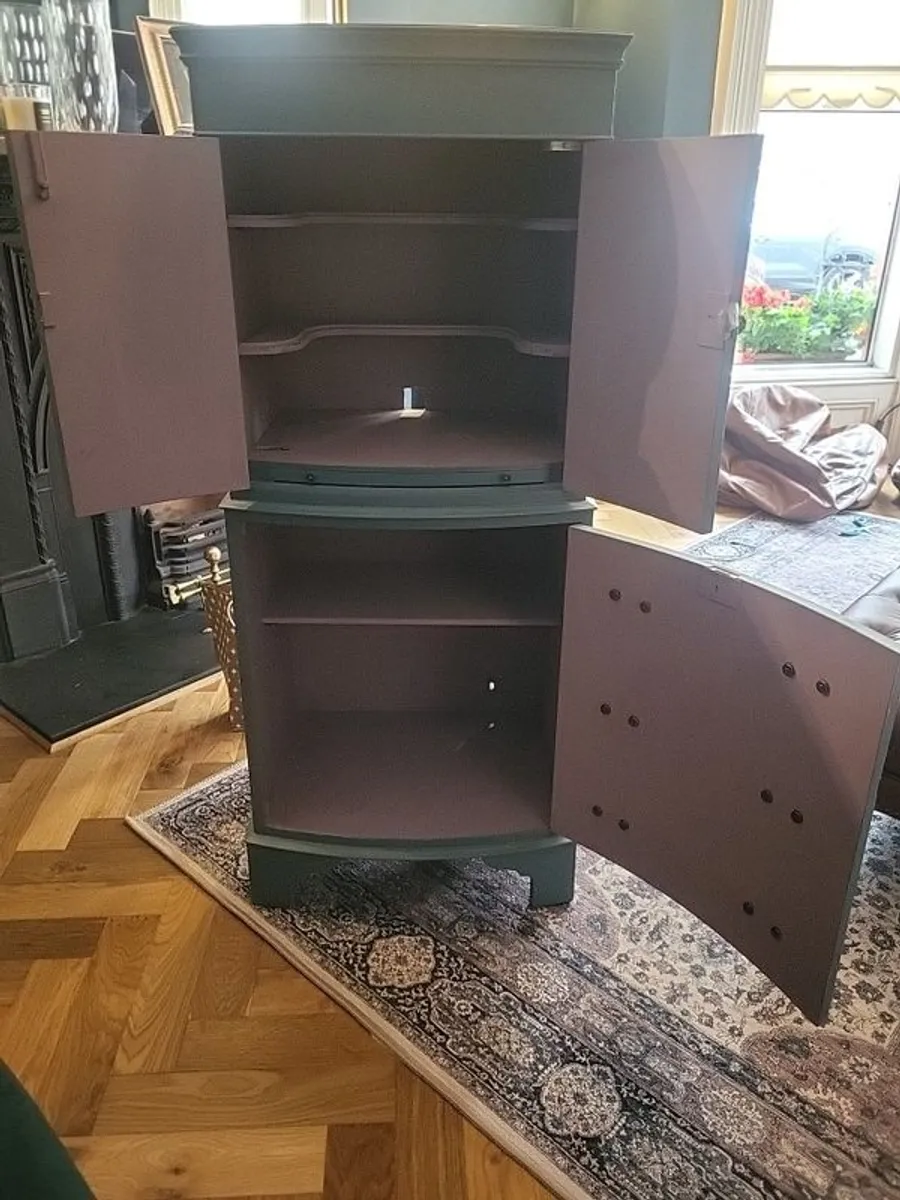 Antique Drinks Cabinet - Image 4