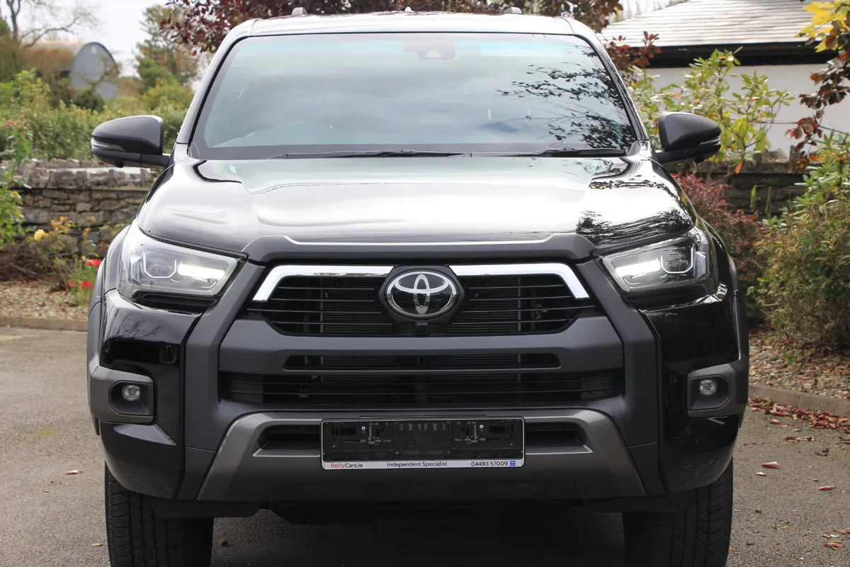 252 Hilux Invincible X * High spec * Vat included - Image 2