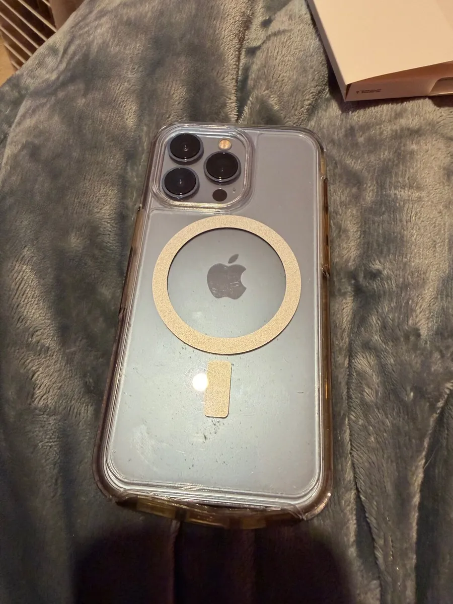 iPhone 13 Pro - Image 1