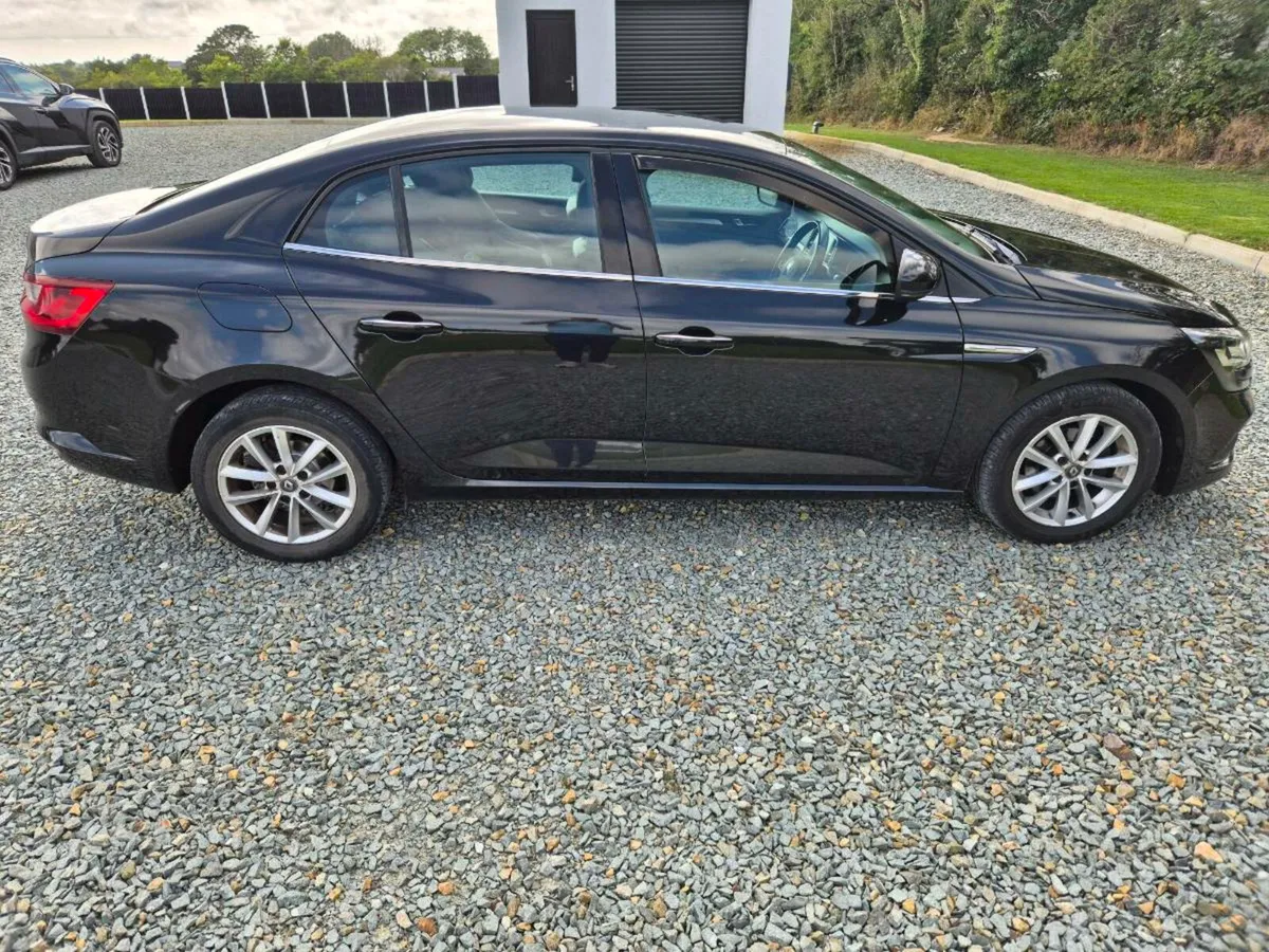 Renault Megane - Image 4