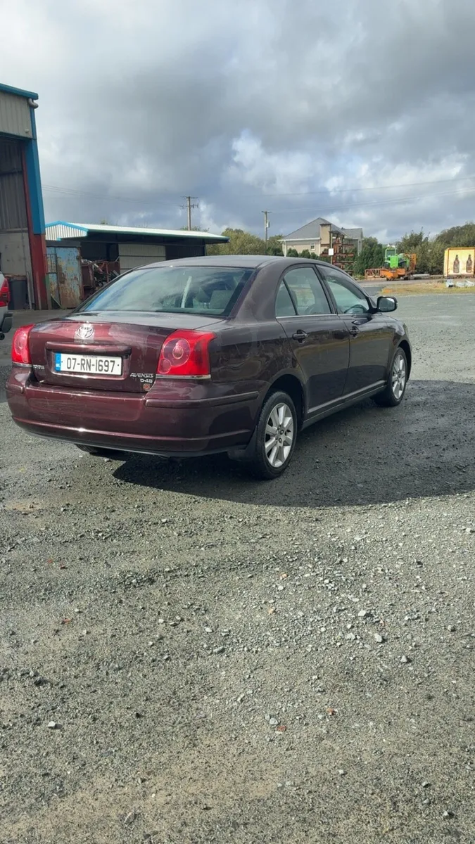 Toyota avensis - Image 2