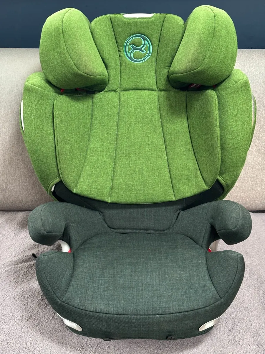 Cybex Solution Car Seat with extra unused cover - Image 1