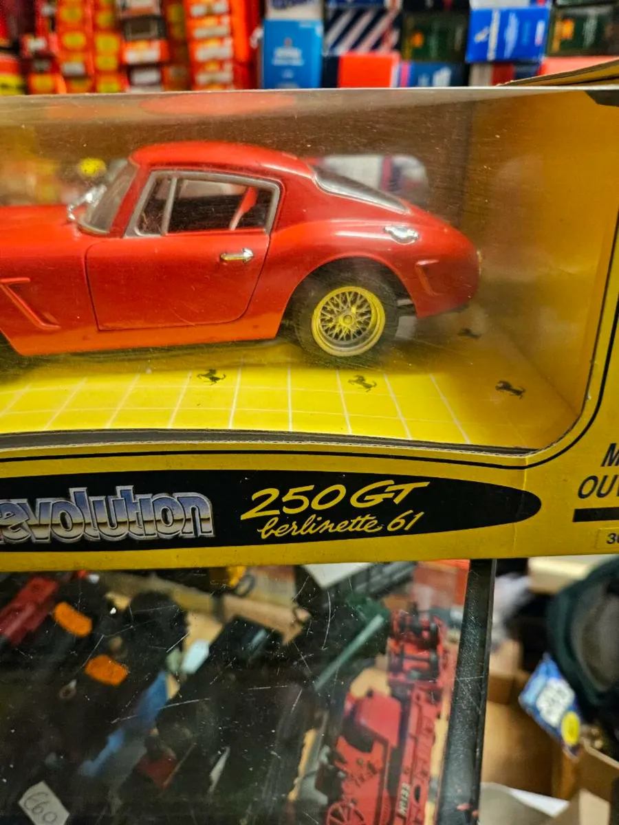 Corgi Jouef Ferrari 1.18 - Image 3