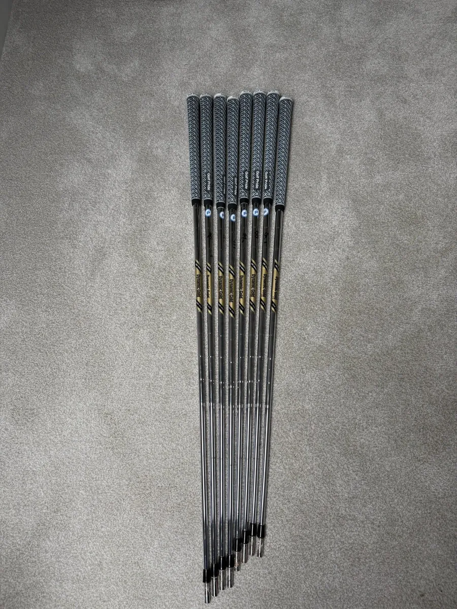 Dynamic Gold Tour Issue X100 shafts 3-PW - Image 2