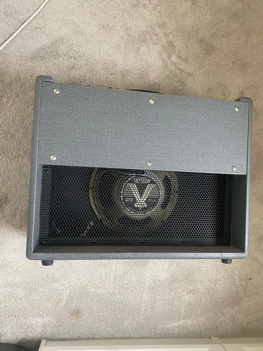 Blackstar silverline combo amp - Image 3
