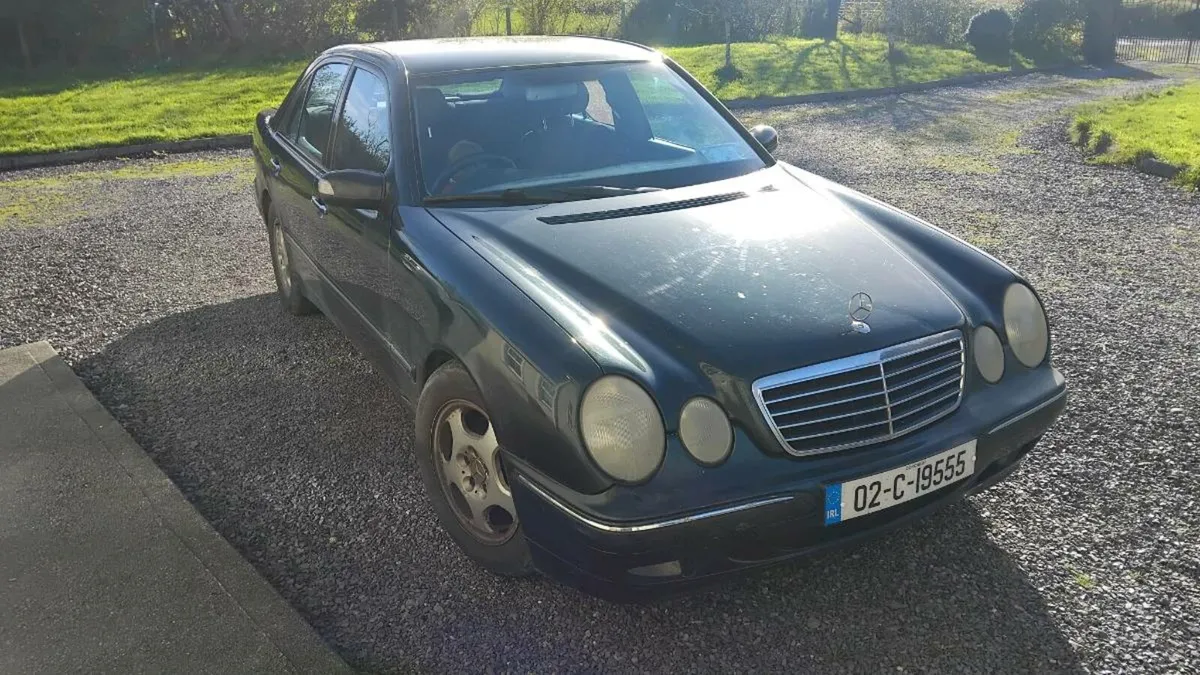 Mercedes E Class W210 - Image 2
