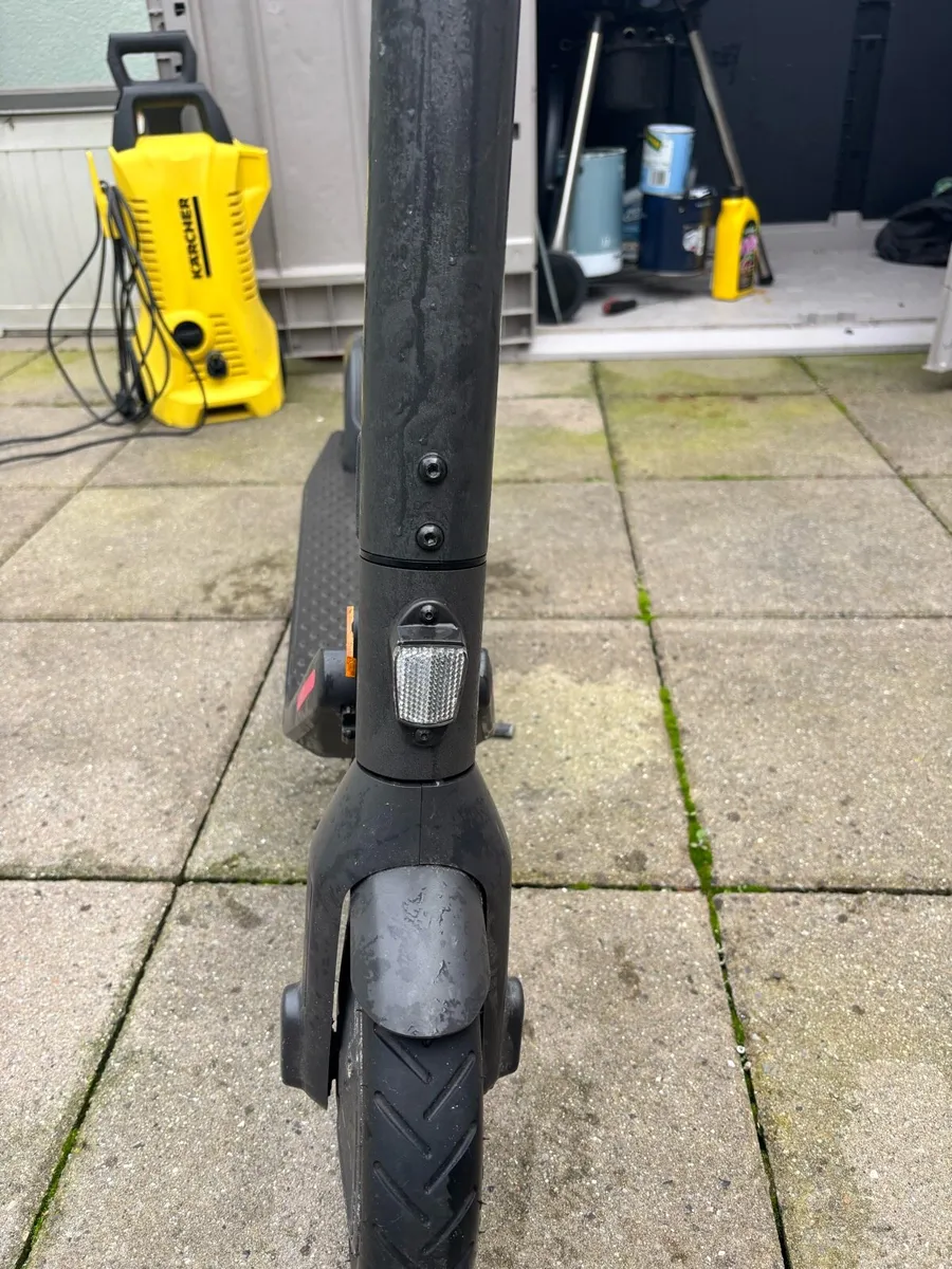 Ninebot electric scooter - Image 4