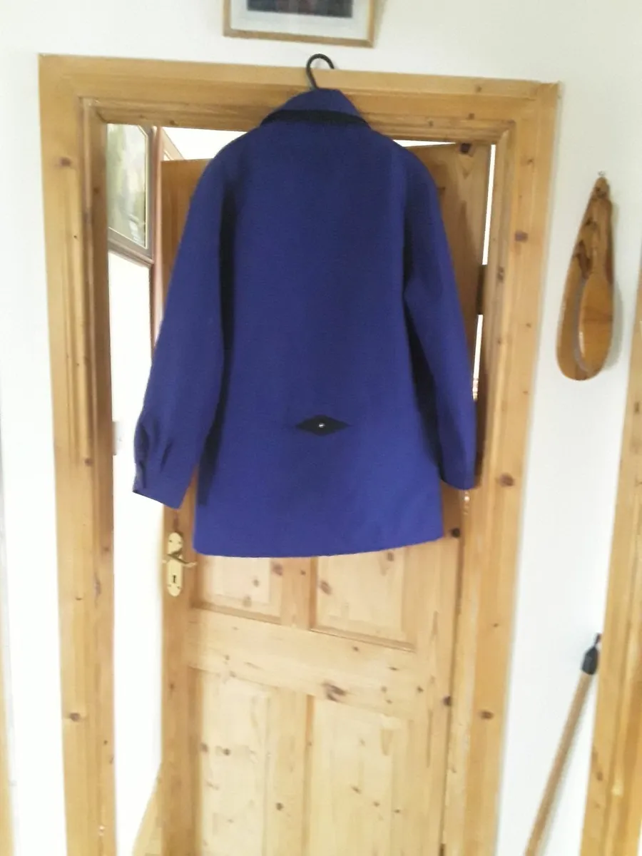 Lovely deep blue ladies coat size 10 - Image 2