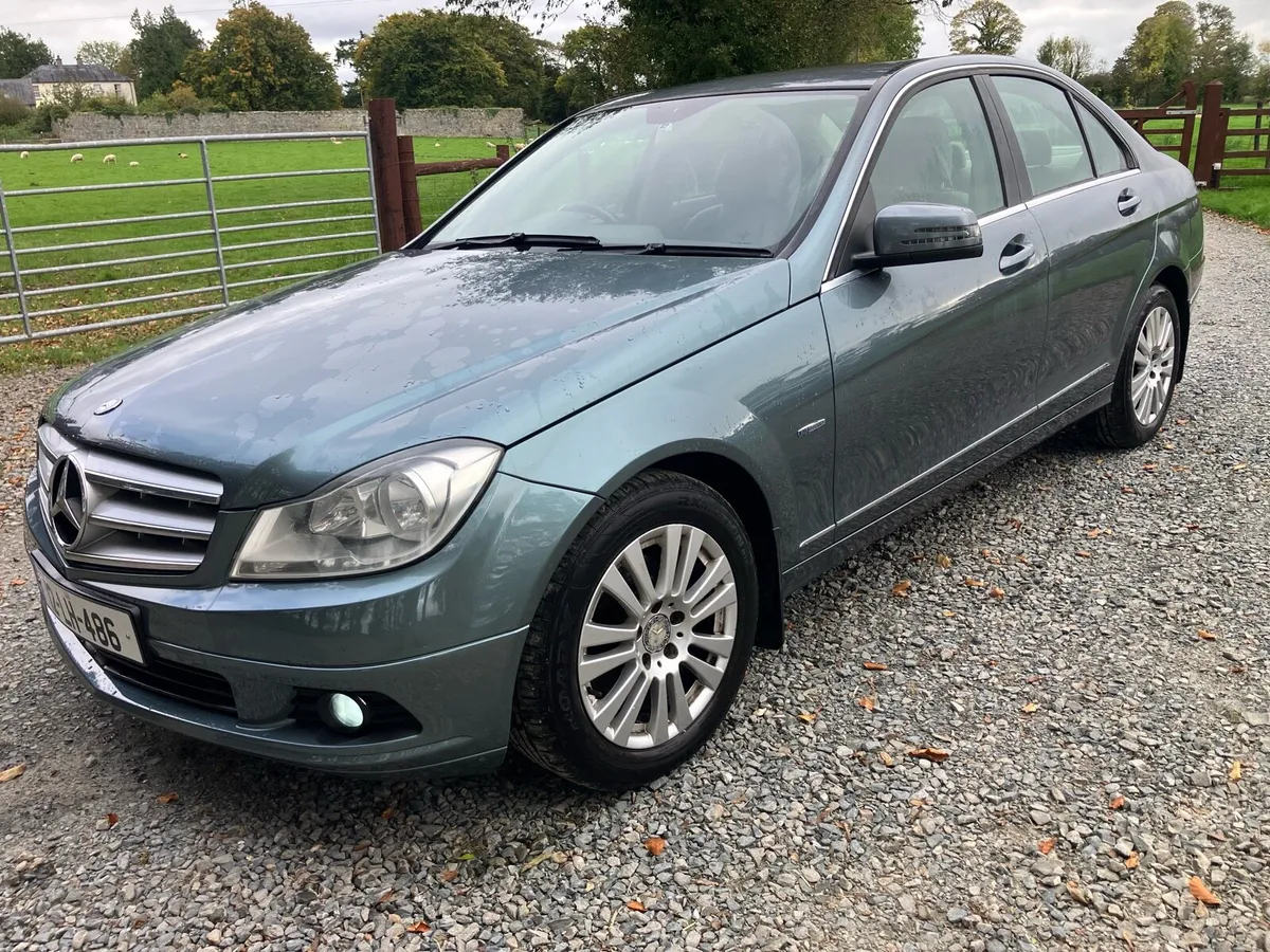2012 MERCEDES C200      AUTO  * Low Mileage * - Image 2