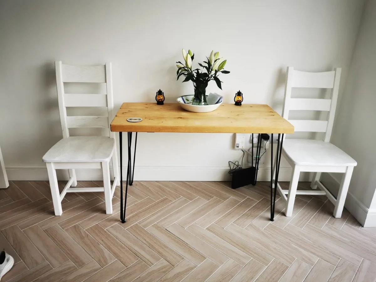 Dining room chairs - Image 1