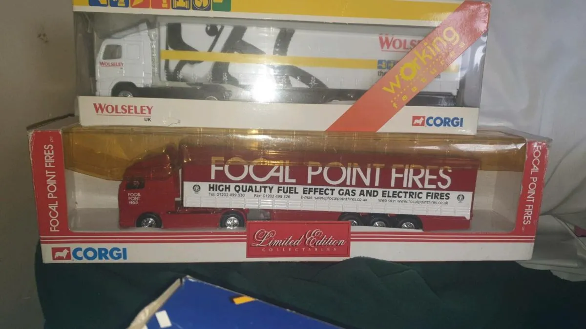 5 BIG DIE.CASTS LORRYS FOR SALE ..CORGI... - Image 3