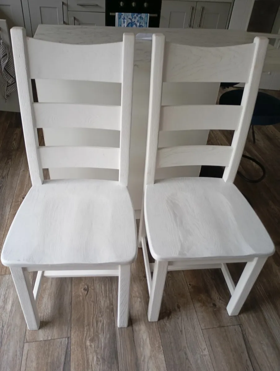 Dining room chairs - Image 2