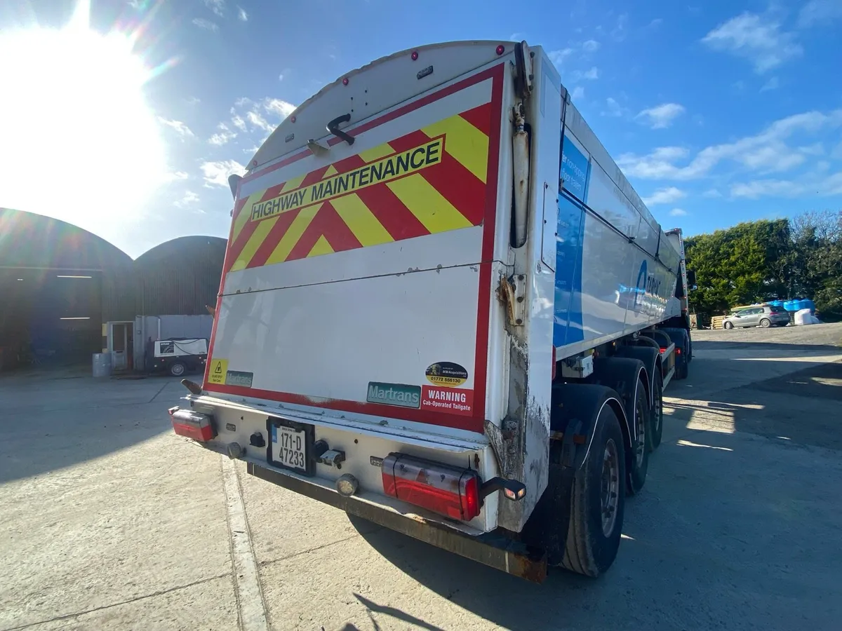 Walking Floor Trailer - Image 2