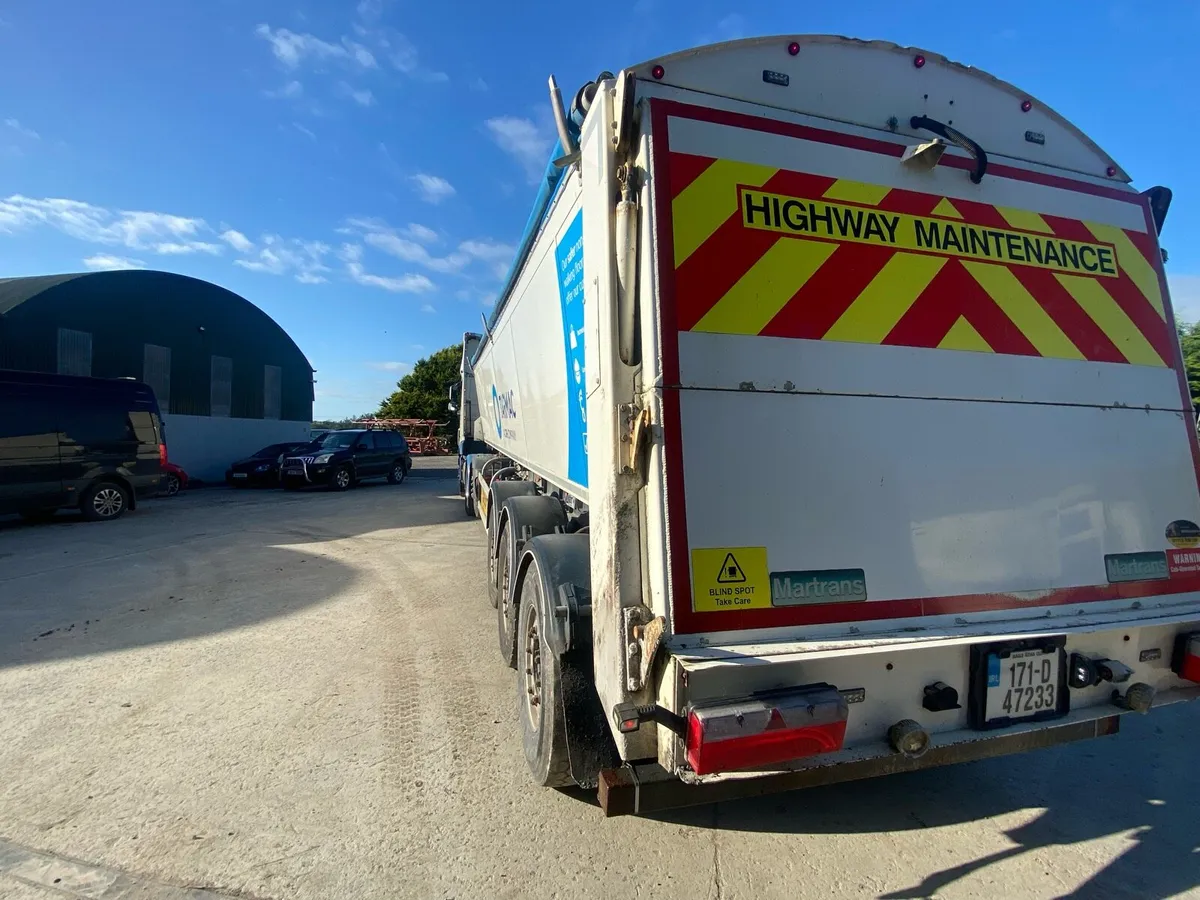 Walking Floor Trailer - Image 4
