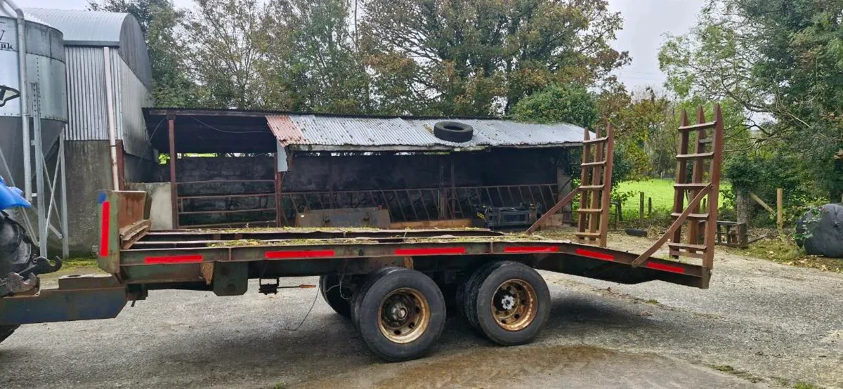 Low  loader - Image 3