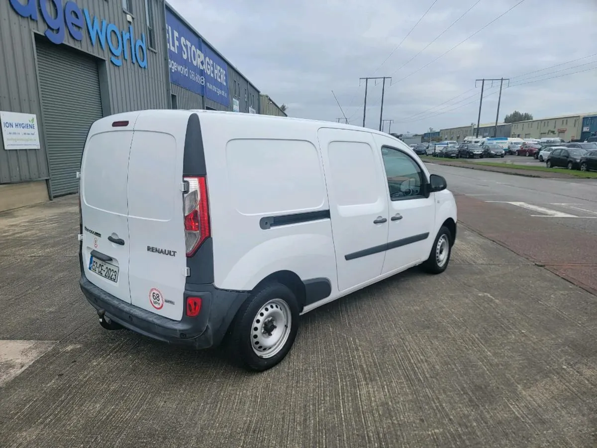 152 peogut kangoo - Image 3