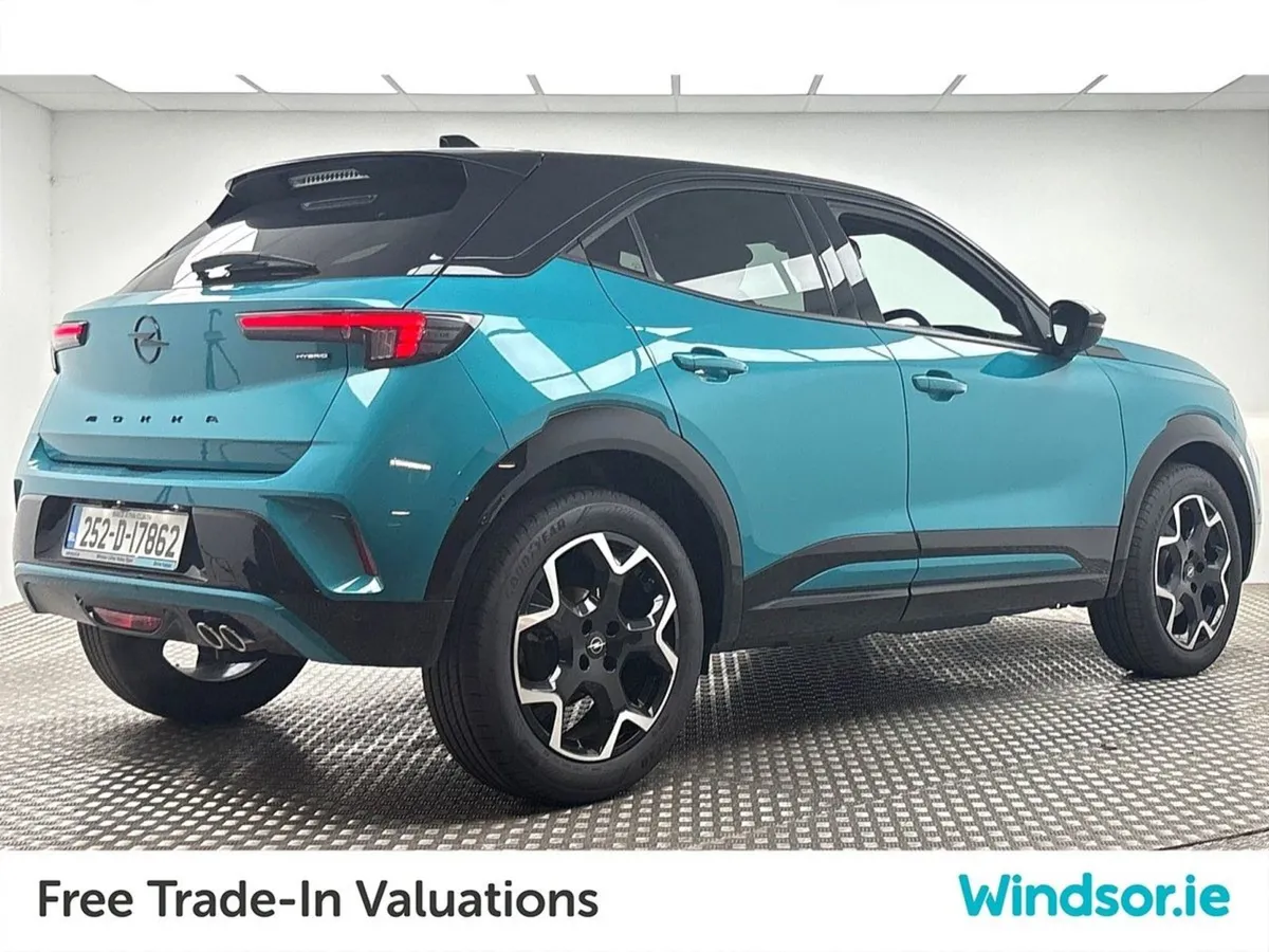 Opel Mokka Hybrid GS 1.2 136hp Automatic - Image 2