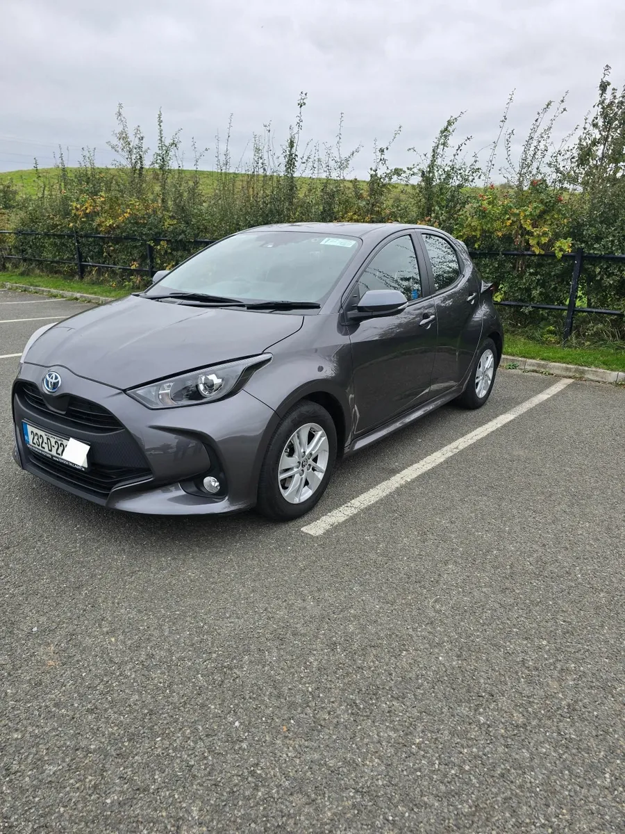 Toyota Yaris 2023 - Image 4