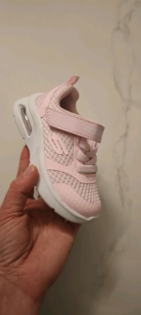 Toddler Skechers UK5/EU22 - Image 2