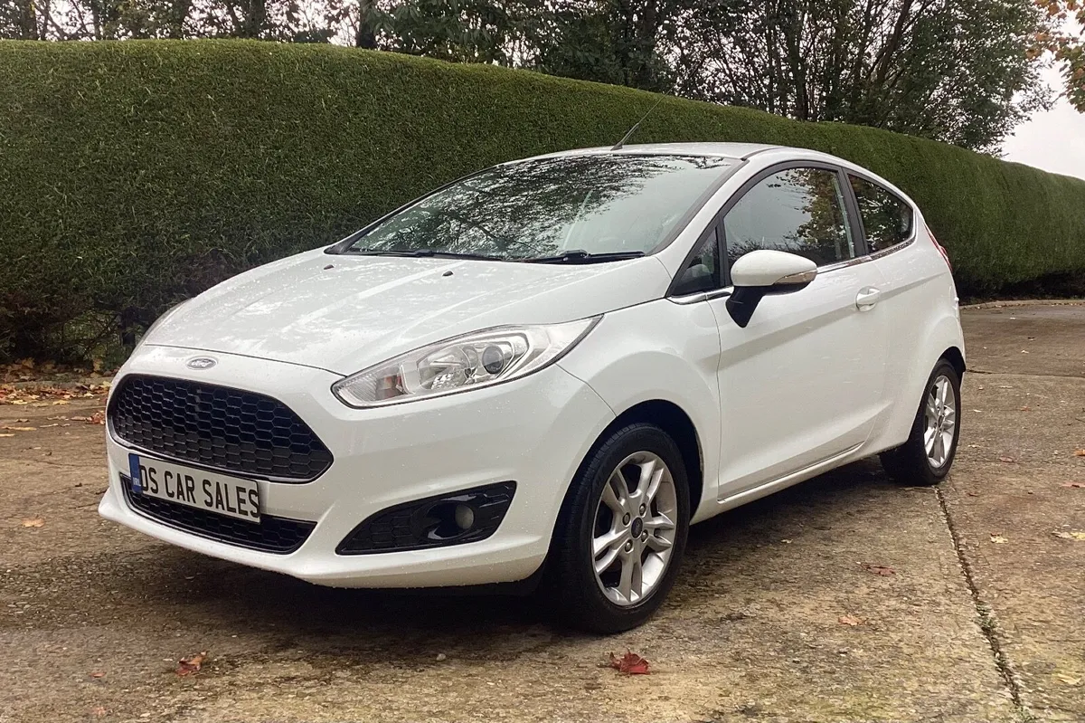 2015 Ford fiesta Zetec 1.2   40000 miles - Image 3