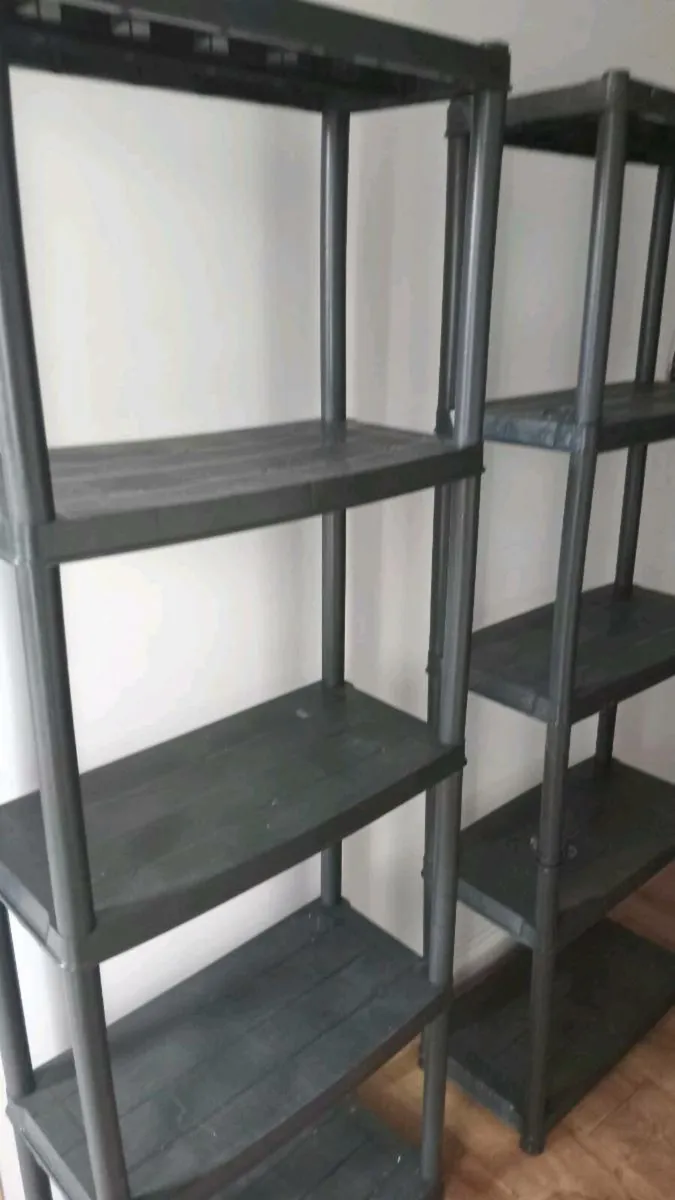 2 plastic shelving units - Image 2