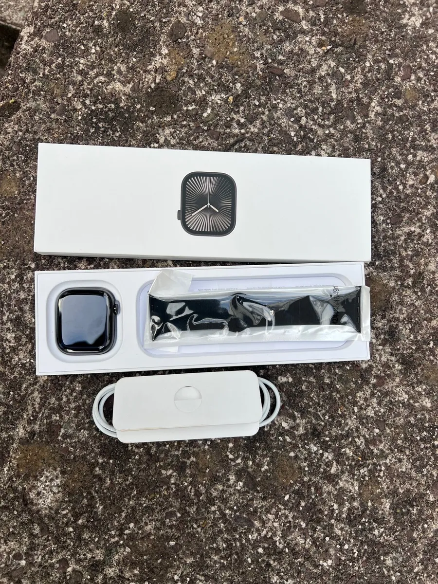 Apple Watch Series 10 GPS + Celluar