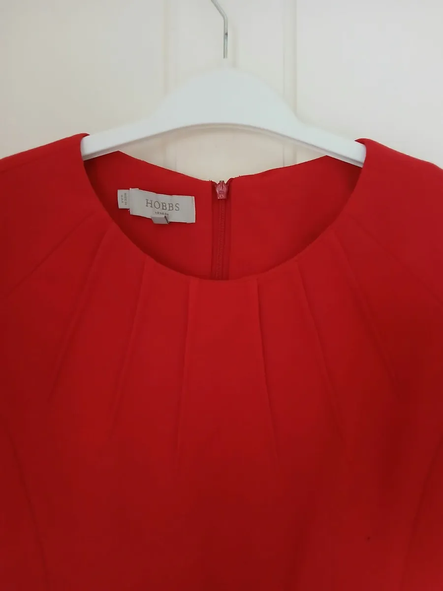 Coast and Hobbs dresses - Image 4
