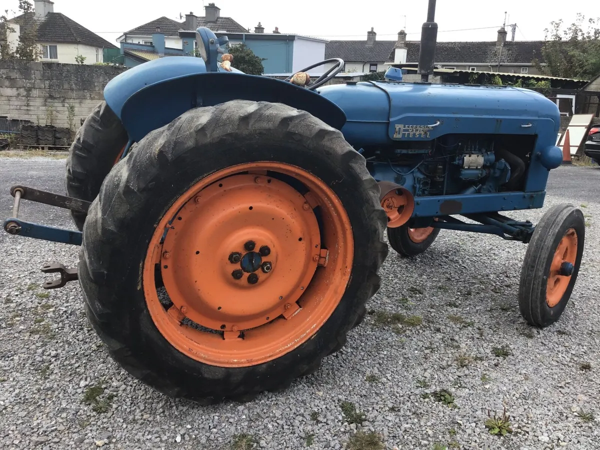 Fordson Major Tractor - Image 4