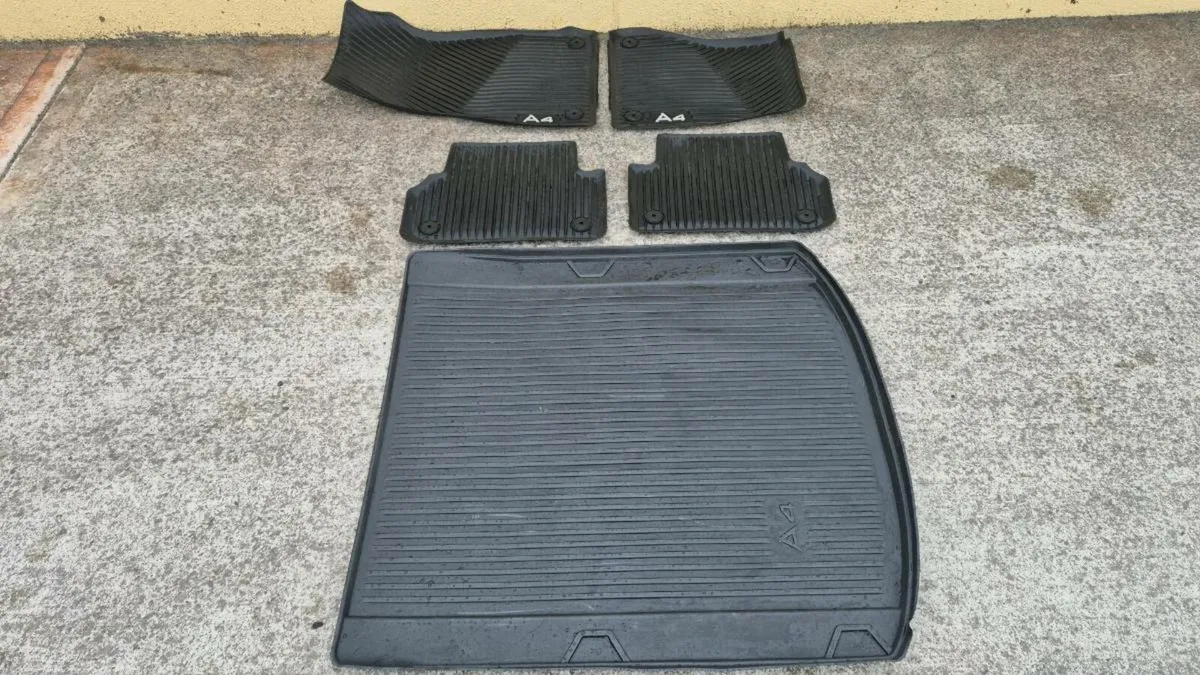 Audi a4 rubber mats - Image 2