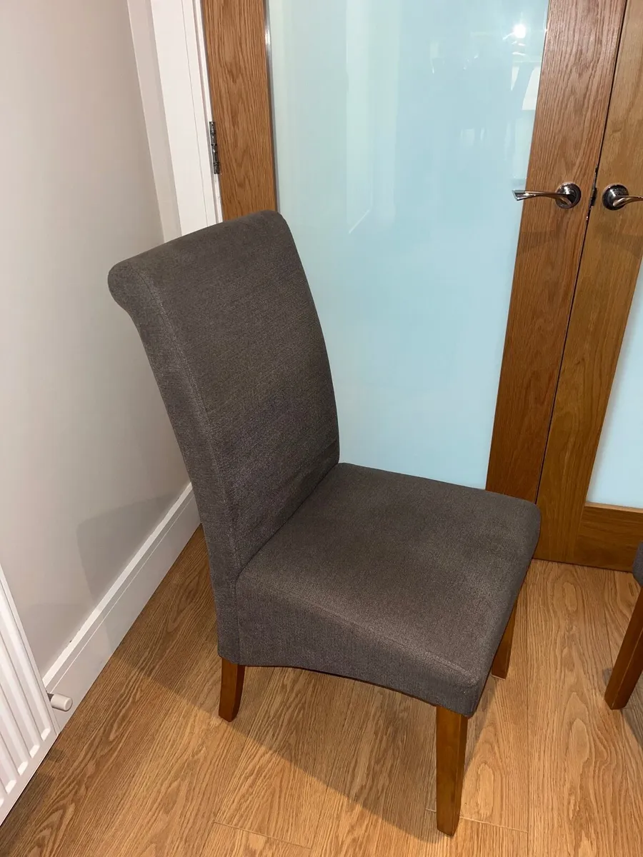 Dining room chairs - Image 2