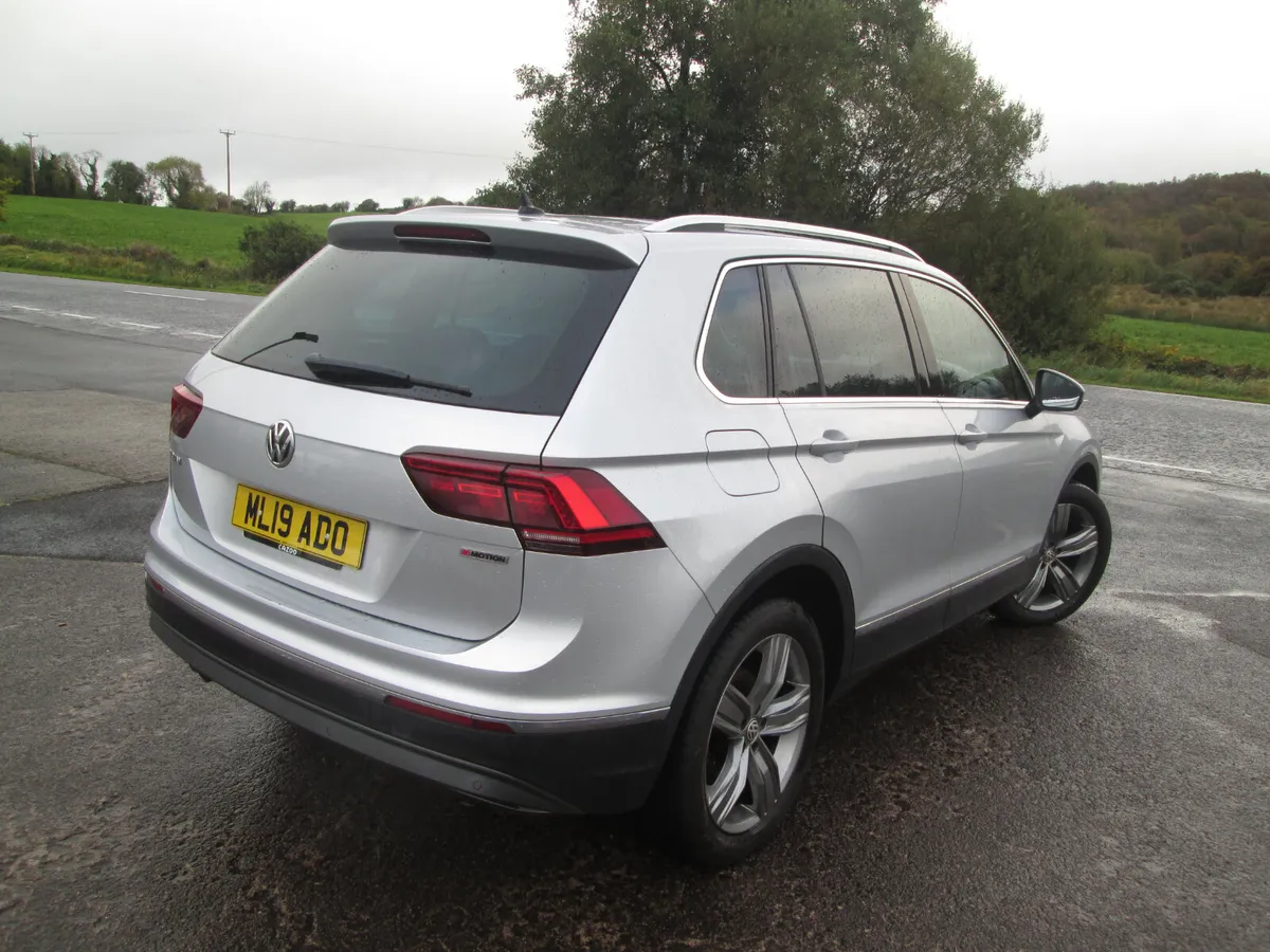 2019  VOLKSWAGEN  TIGUAN   AUTOMATIC  2.0  TDI - Image 4