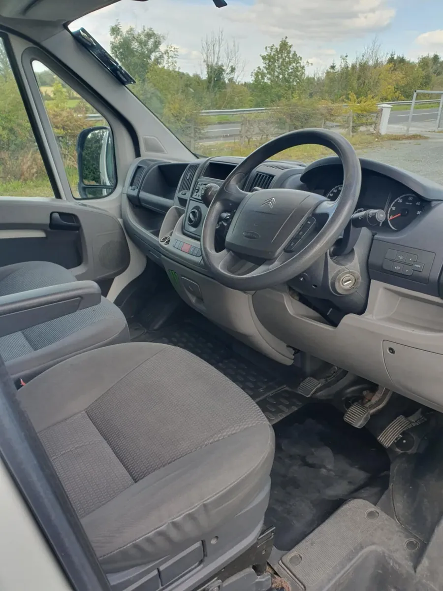 Citroen Dispatch - Image 4